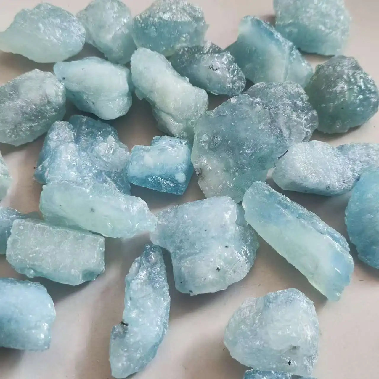 Natural Aquamarine Stone Quartz